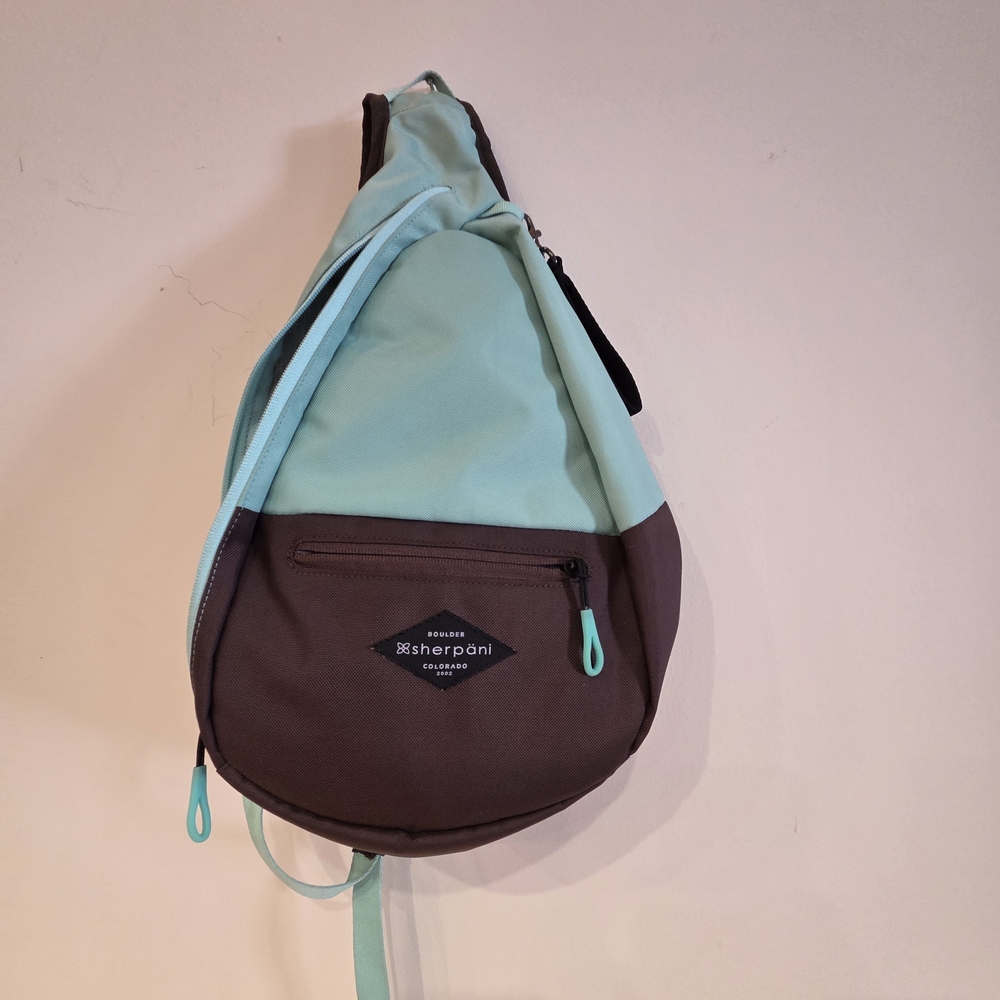 Sherpani Two-Tone Mint and Brown Sling Shoulder Bag